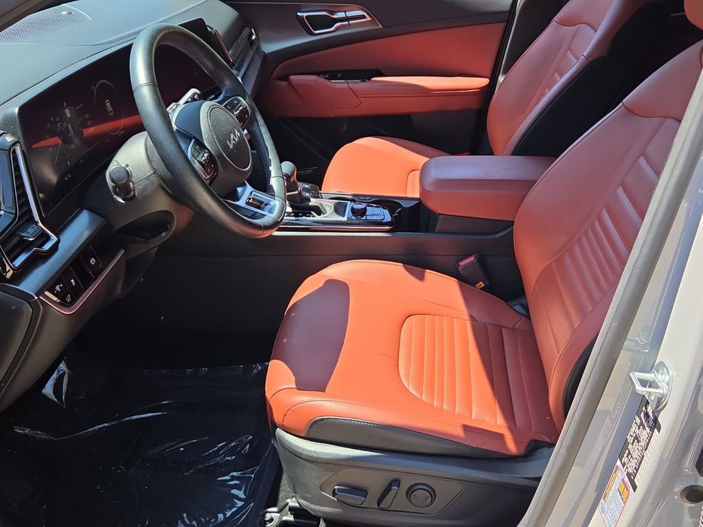 Used 2023 Kia Sportage SX image 11