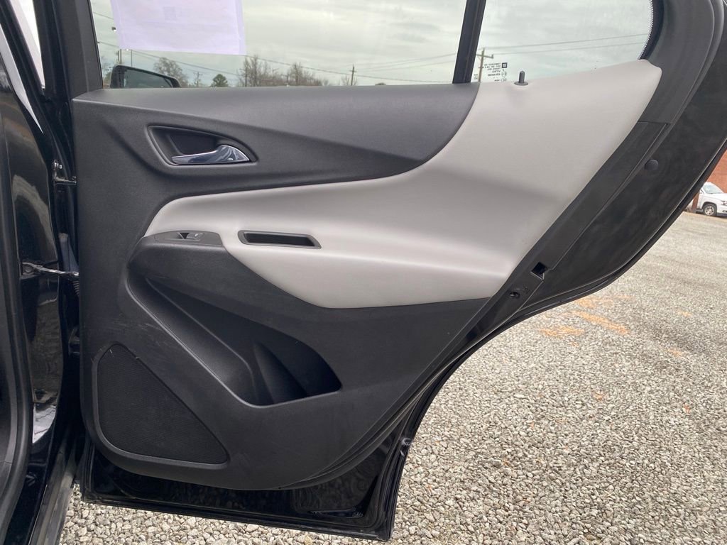 Used 2022 Chevrolet Equinox LT image 19