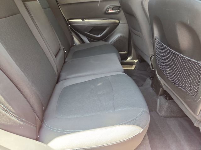 Used 2015 Chevrolet Trax LS FWD image 23