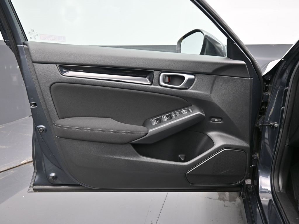 Used 2024 Honda Civic EX image 30
