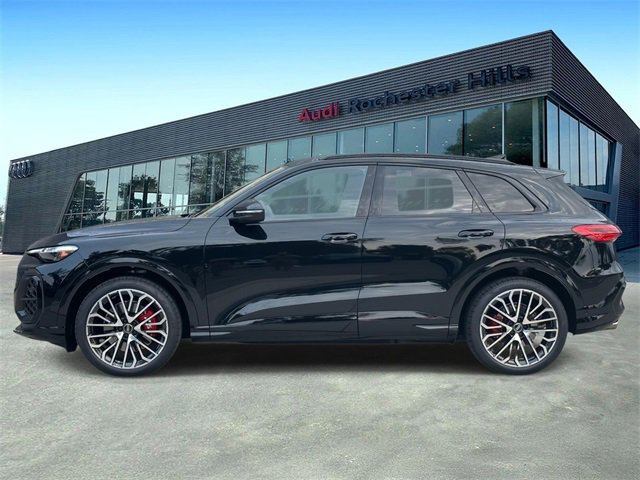 New 2025 Audi SQ5 Premium Plus image 2