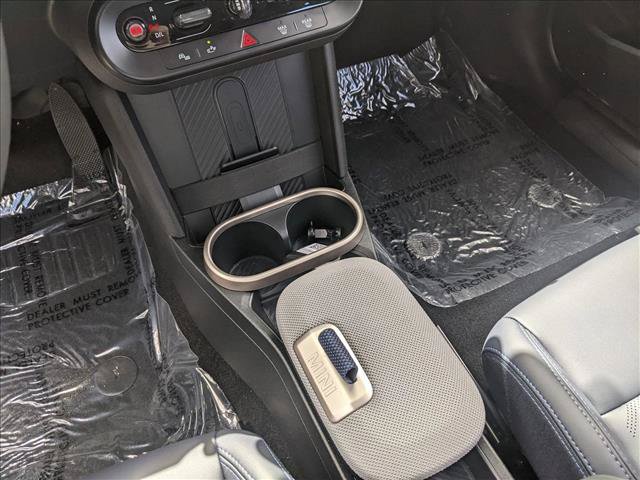 Certified 2025 MINI Cooper S FWD image 10