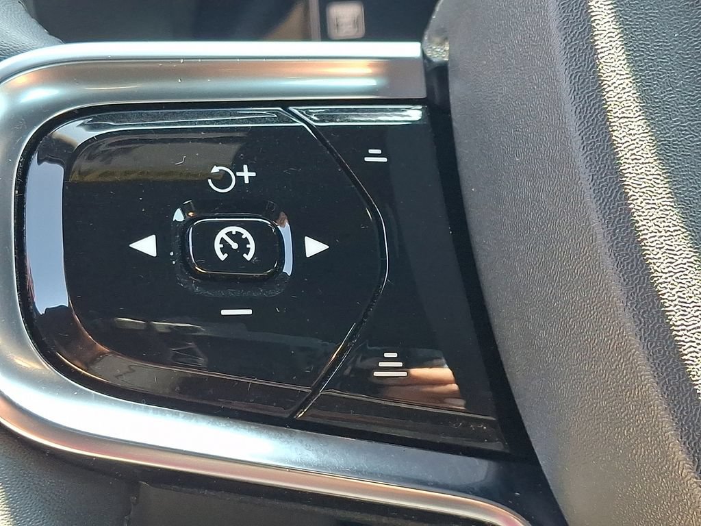 Used 2023 Polestar Polestar 2 FWD image 22