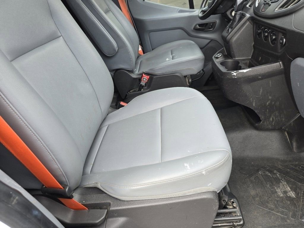 Used 2019 Ford Transit 250 148 Medium Roof RWD image 19