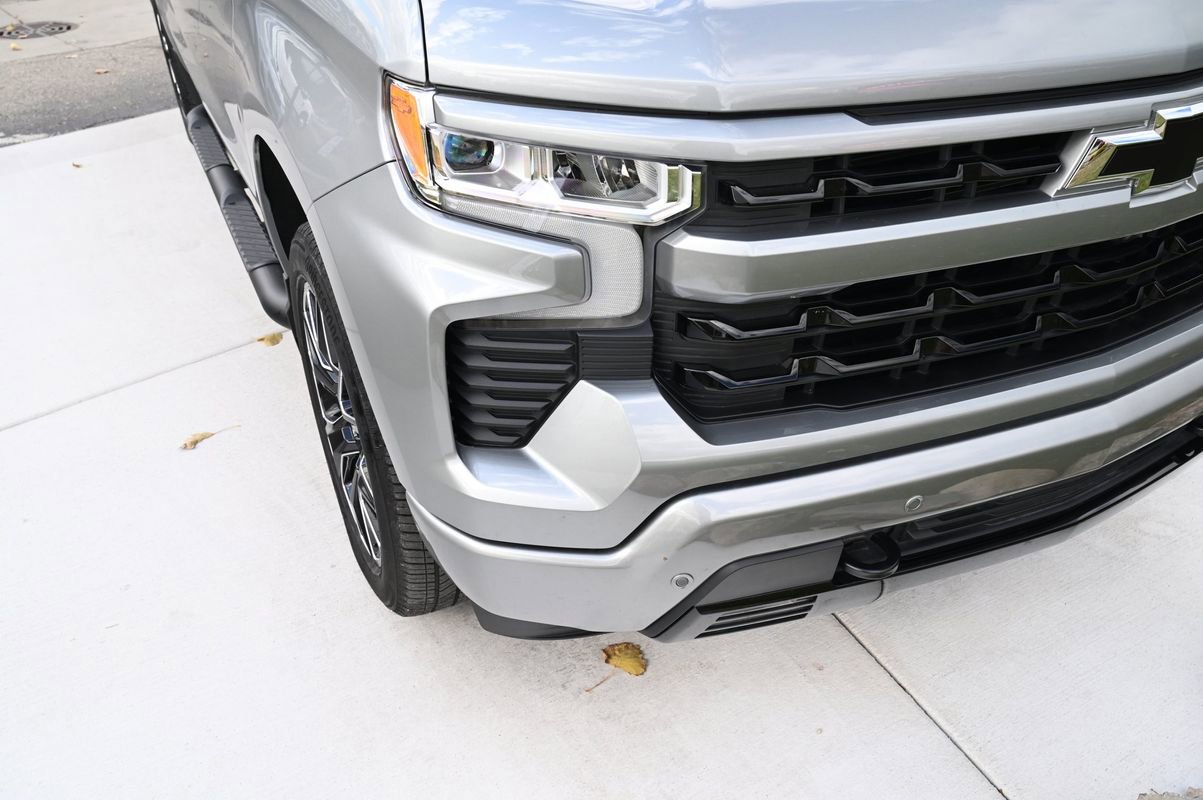 Used 2024 Chevrolet Silverado 1500 RST image 11