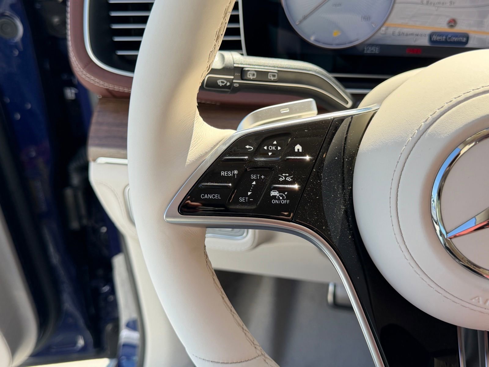 New 2026 Mercedes-Benz Maybach GLS 600 4MATIC image 23