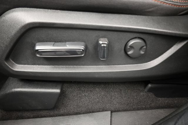 Used 2025 Honda Pilot Sport image 33