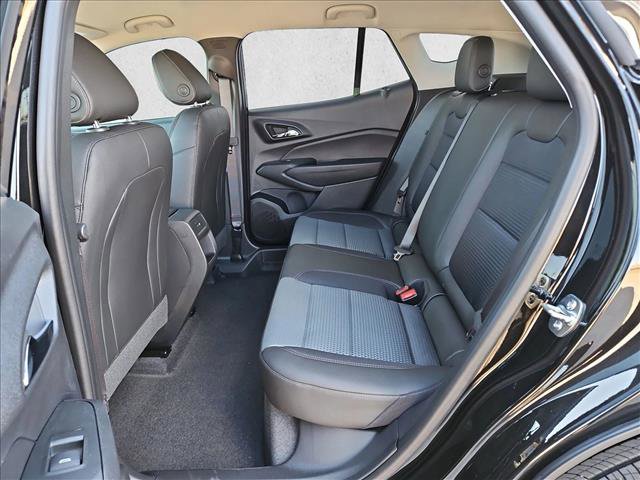 New 2026 Chevrolet Trax LT w/ Driver Confidence Package FWD image 15