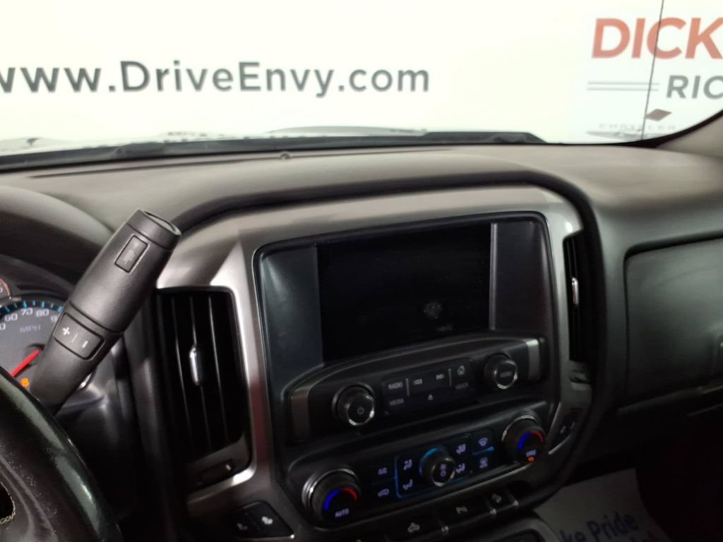 Used 2017 Chevrolet Silverado 1500 LT w/ Midnight Edition AWD/4WD image 21