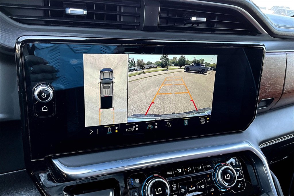 Used 2022 GMC Sierra 1500 Denali Ultimate image 18