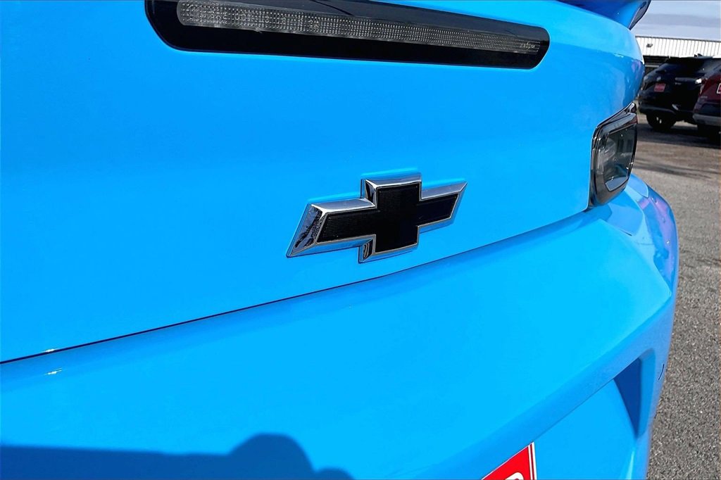 Used 2022 Chevrolet Camaro SS image 25