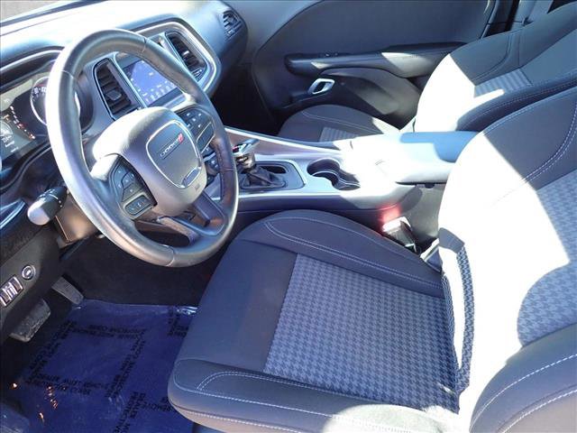 Used 2021 Dodge Challenger SXT w/ Driver Convenience Group image 8