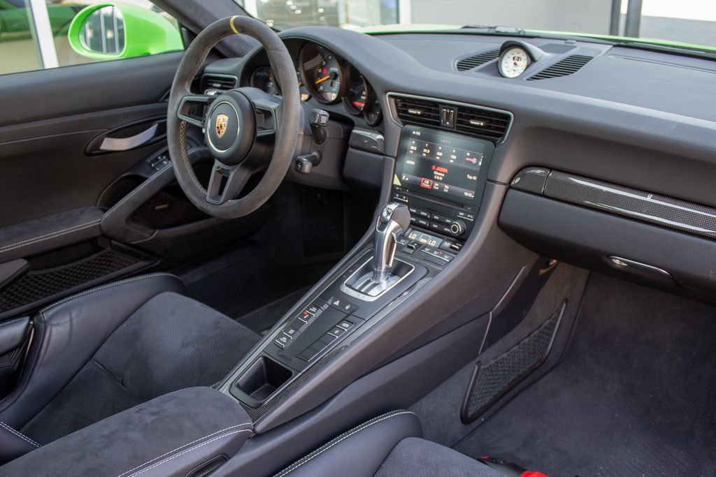 Used 2019 Porsche 911 GT3 RS RWD image 13