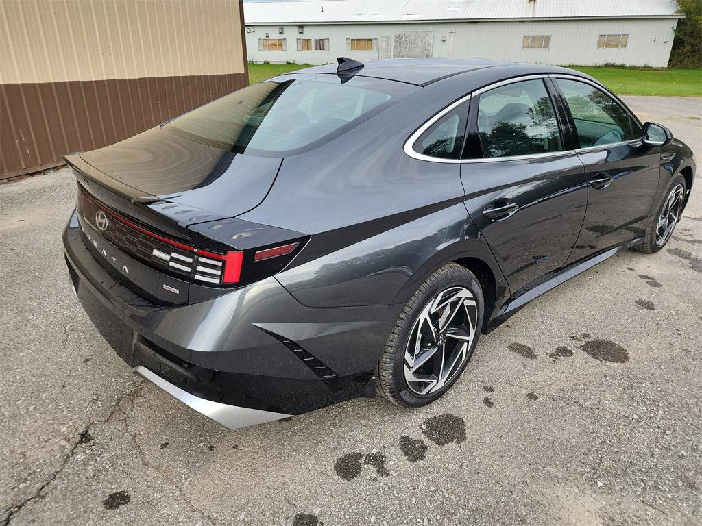 New 2026 Hyundai Sonata SEL image 8