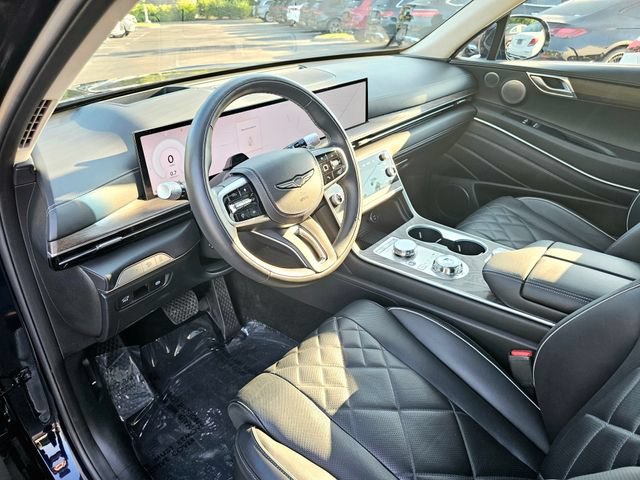 Used 2025 Genesis GV80 3.5T Prestige AWD/4WD image 14