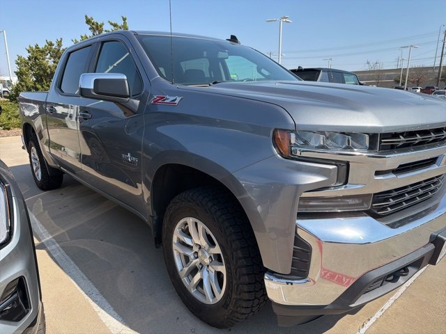 Used 2020 Chevrolet Silverado 1500 LT w/ Texas Edition image 2