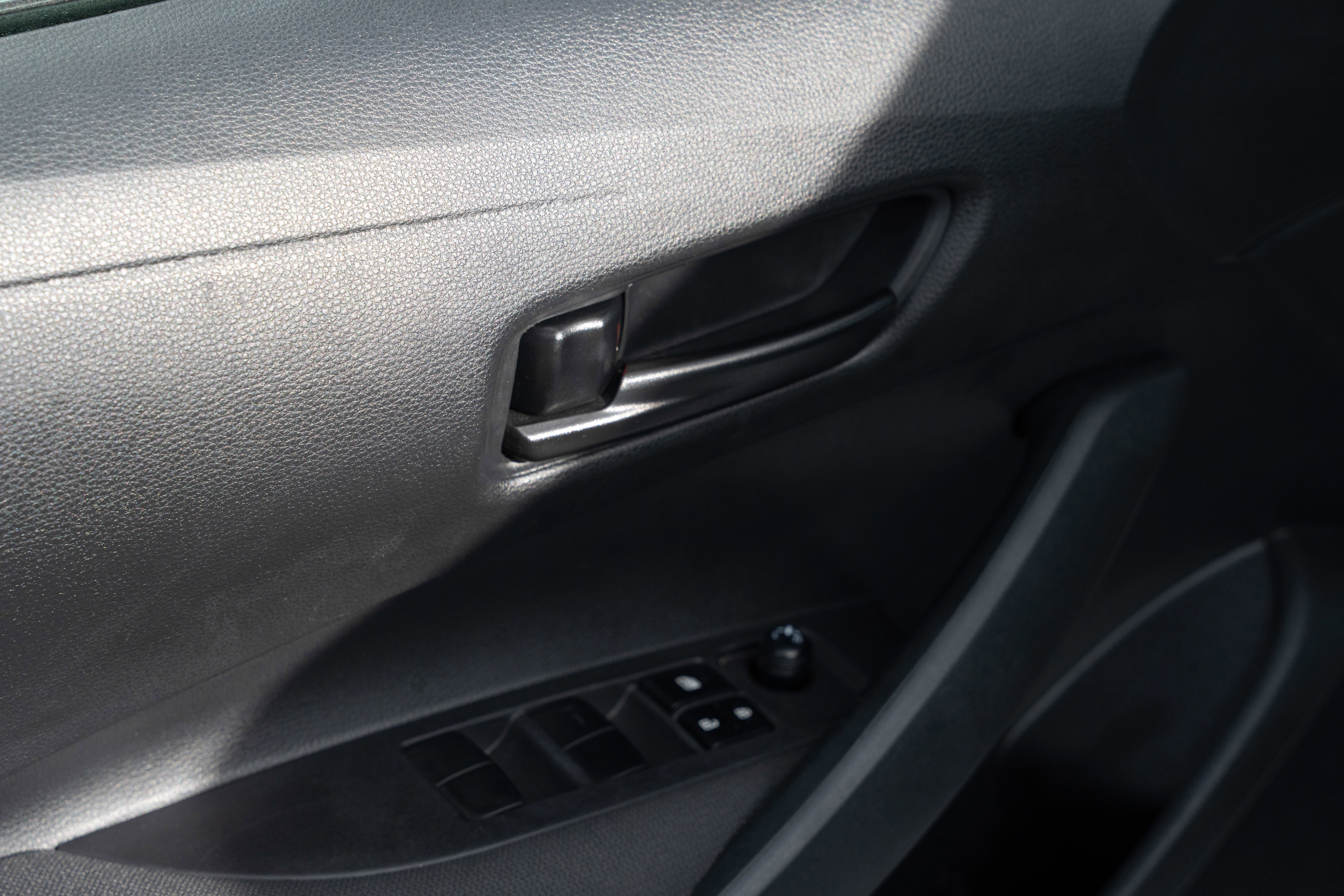 Used 2024 Toyota Corolla LE image 14