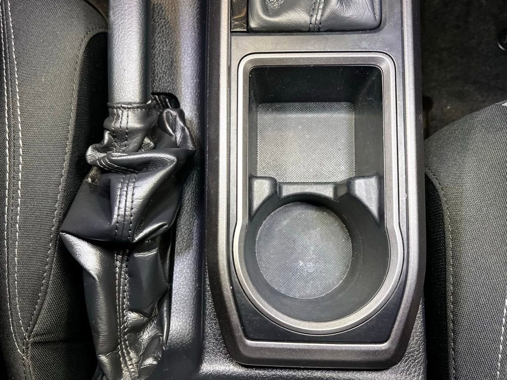 Used 2020 Toyota Tacoma TRD Off-Road w/ Technology Package image 35