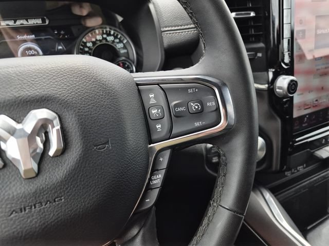 Used 2025 RAM 1500 Laramie AWD/4WD image 34