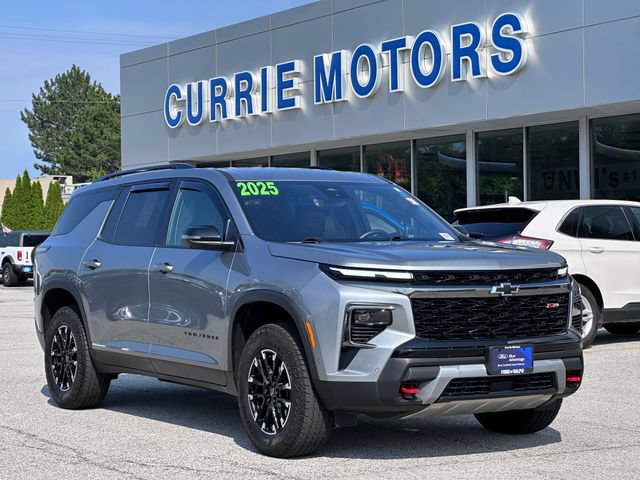 Used 2025 Chevrolet Traverse Z71 w/ Enhanced Driving Package