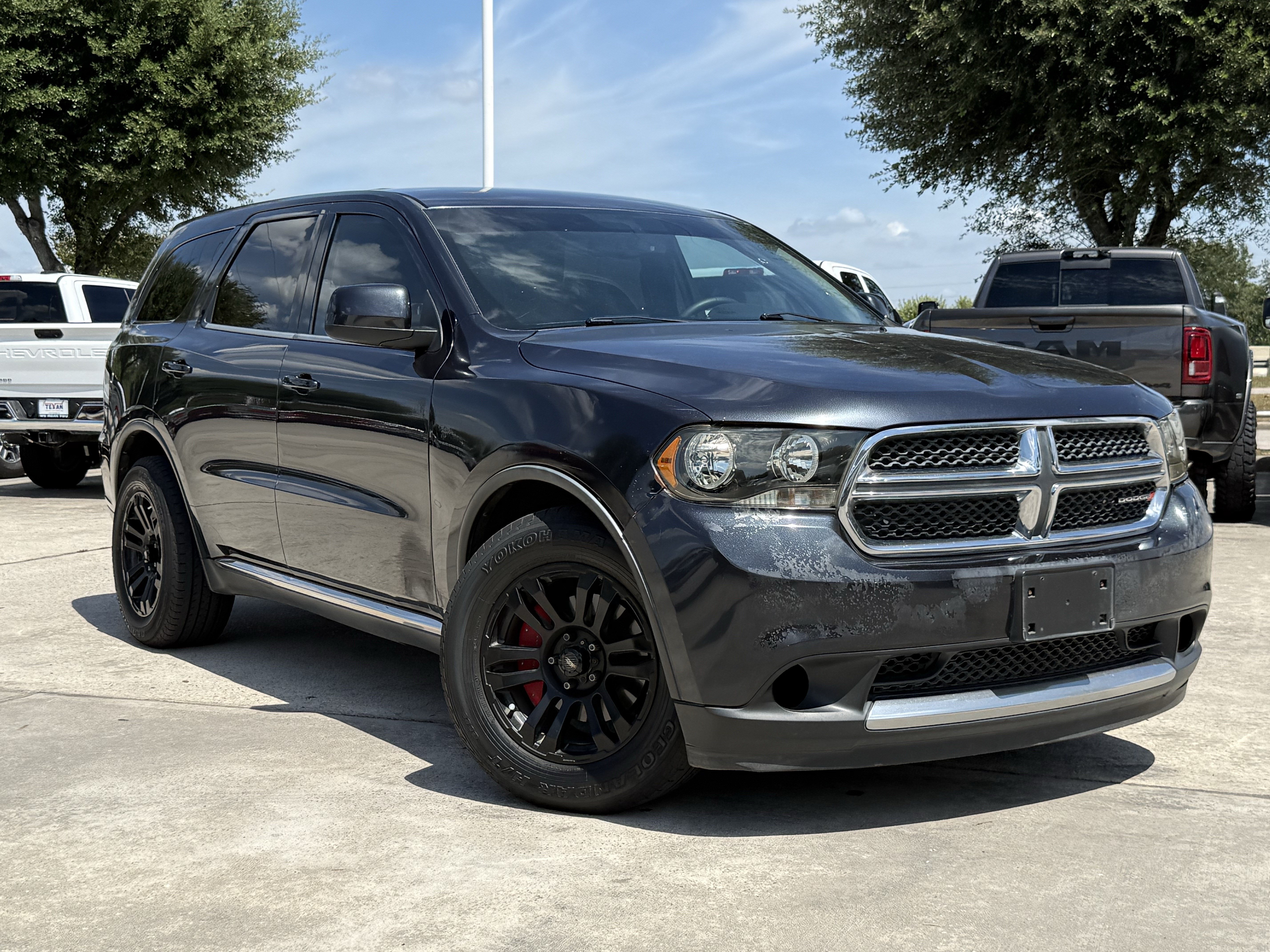 Used 2013 Dodge Durango SXT w/ Popular Equipment Group RWD image 2