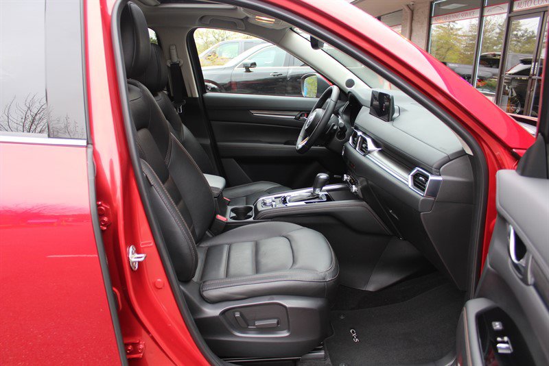 Used 2023 MAZDA CX-5 AWD 2.5 S w/ Premium Package image 29
