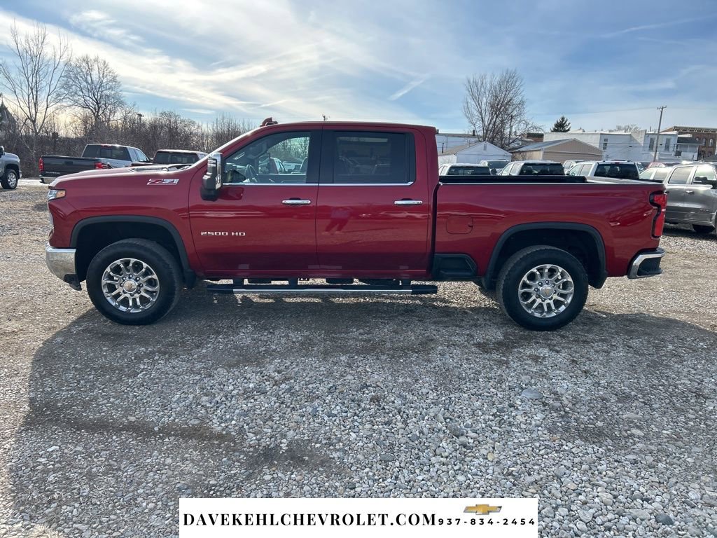 Used 2025 Chevrolet Silverado 2500 LTZ w/ LTZ Plus Package image 2