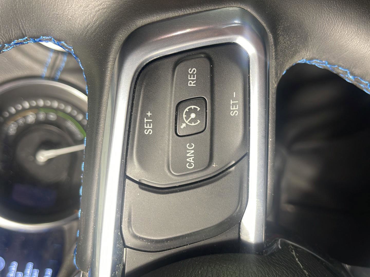 Used 2023 Jeep Wrangler Unlimited Rubicon 4xe w/ Cold Weather Group AWD/4WD image 21