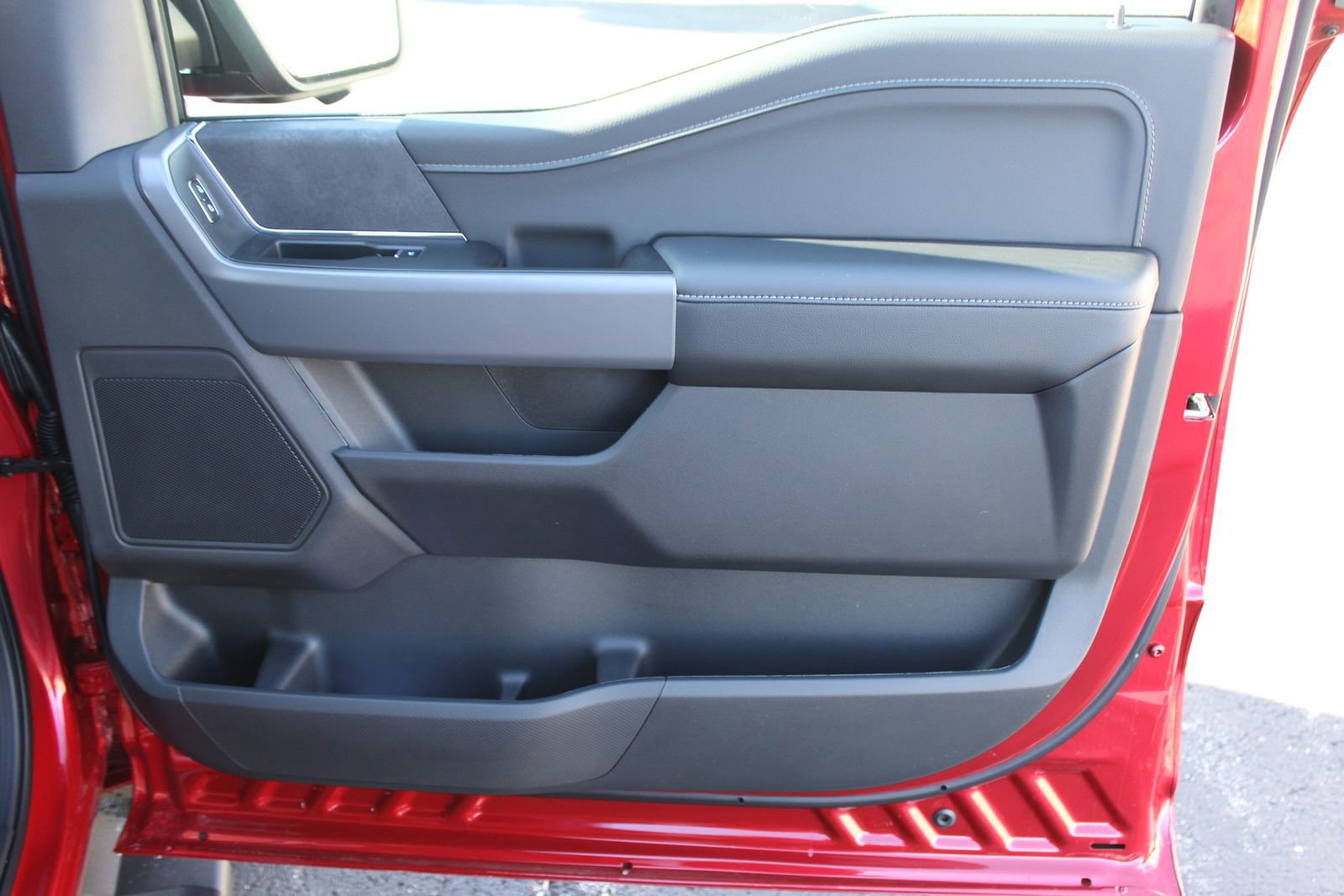 New 2025 Ford F150 XLT w/ Equipment Group 302A MID image 12