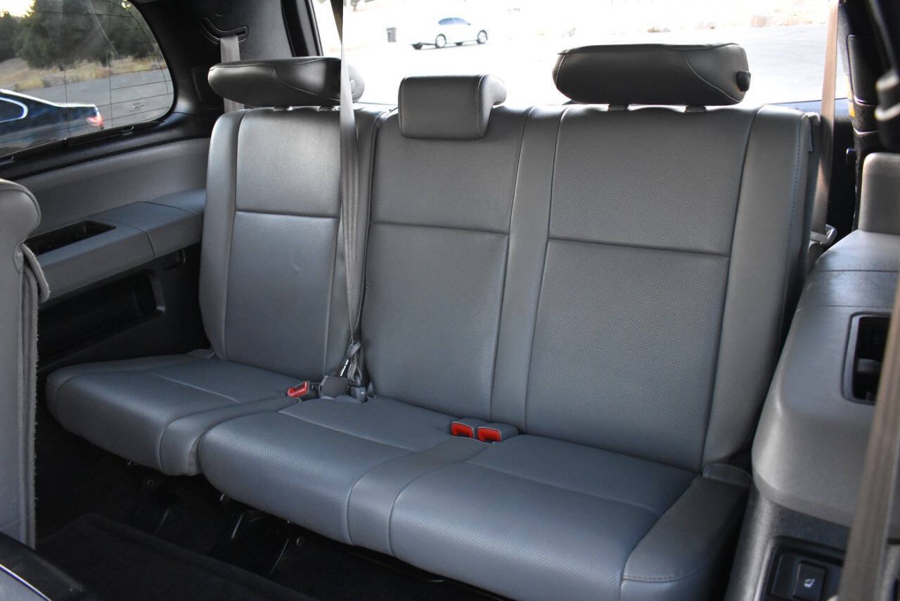 Used 2013 Toyota Sequoia Platinum AWD/4WD image 70