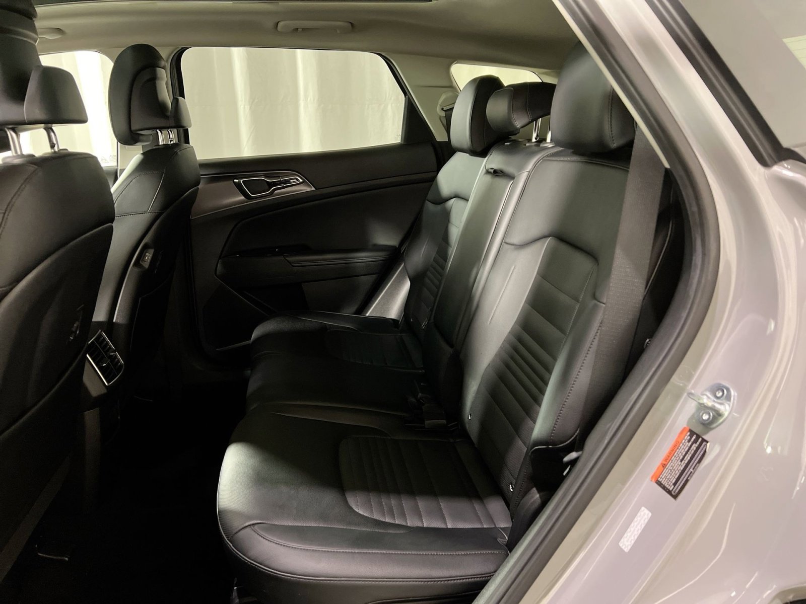 Used 2023 Kia Sportage SX image 26