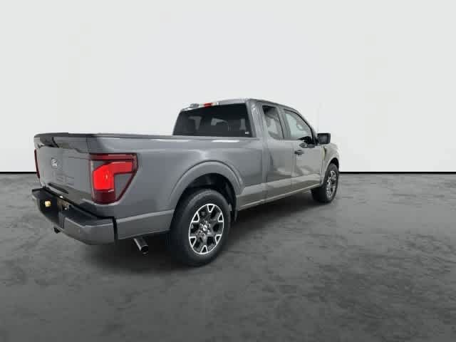 Used 2025 Ford F150 STX w/ Equipment Group 200A RWD image 4