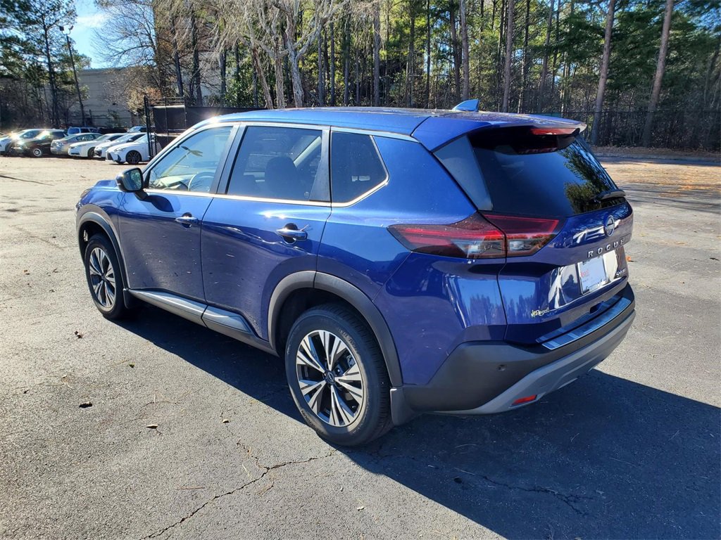 Certified 2023 Nissan Rogue SV image 7