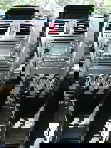 Used 2014 Subaru Crosstrek 2.0i Premium image 31