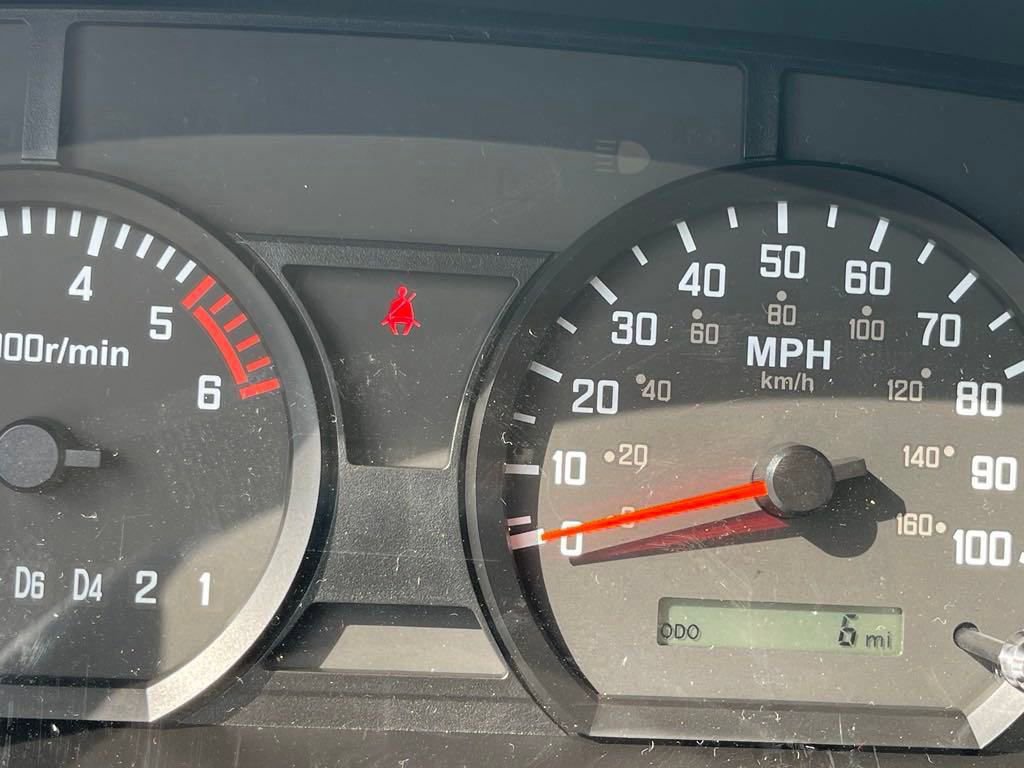 New 2024 Chevrolet Low Cab Forward image 15