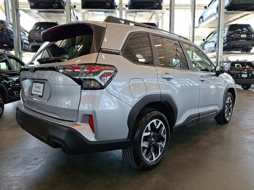 Certified 2025 Subaru Forester Premium AWD/4WD image 9