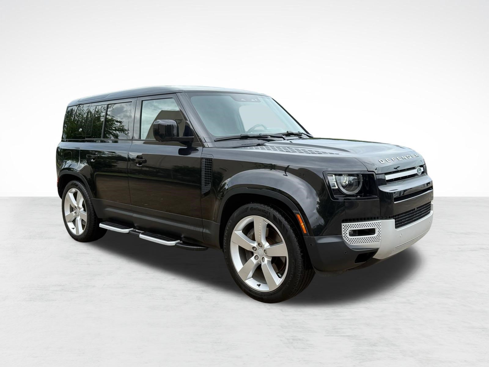 Used 2024 Land Rover Defender 110 SE AWD/4WD image 7