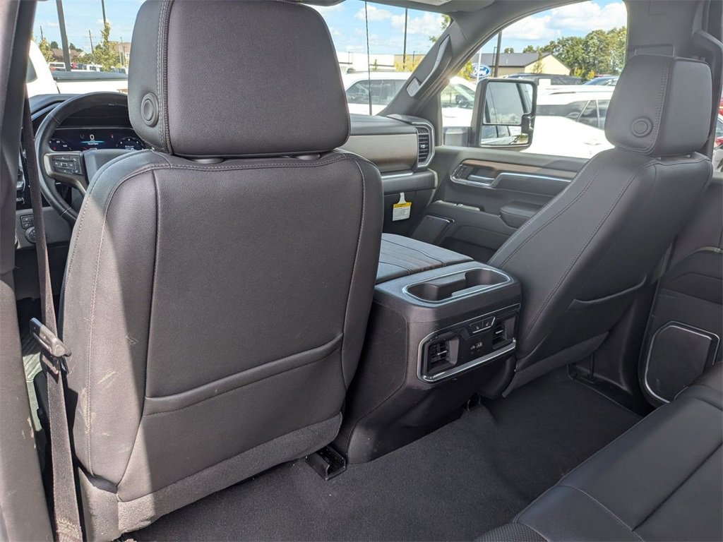 Certified 2024 Chevrolet Silverado 3500 High Country w/ High Country Premium Package image 28