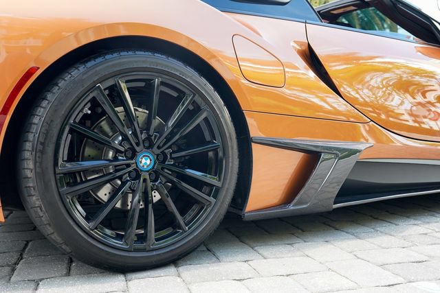 Used 2019 BMW i8 Roadster AWD/4WD image 57