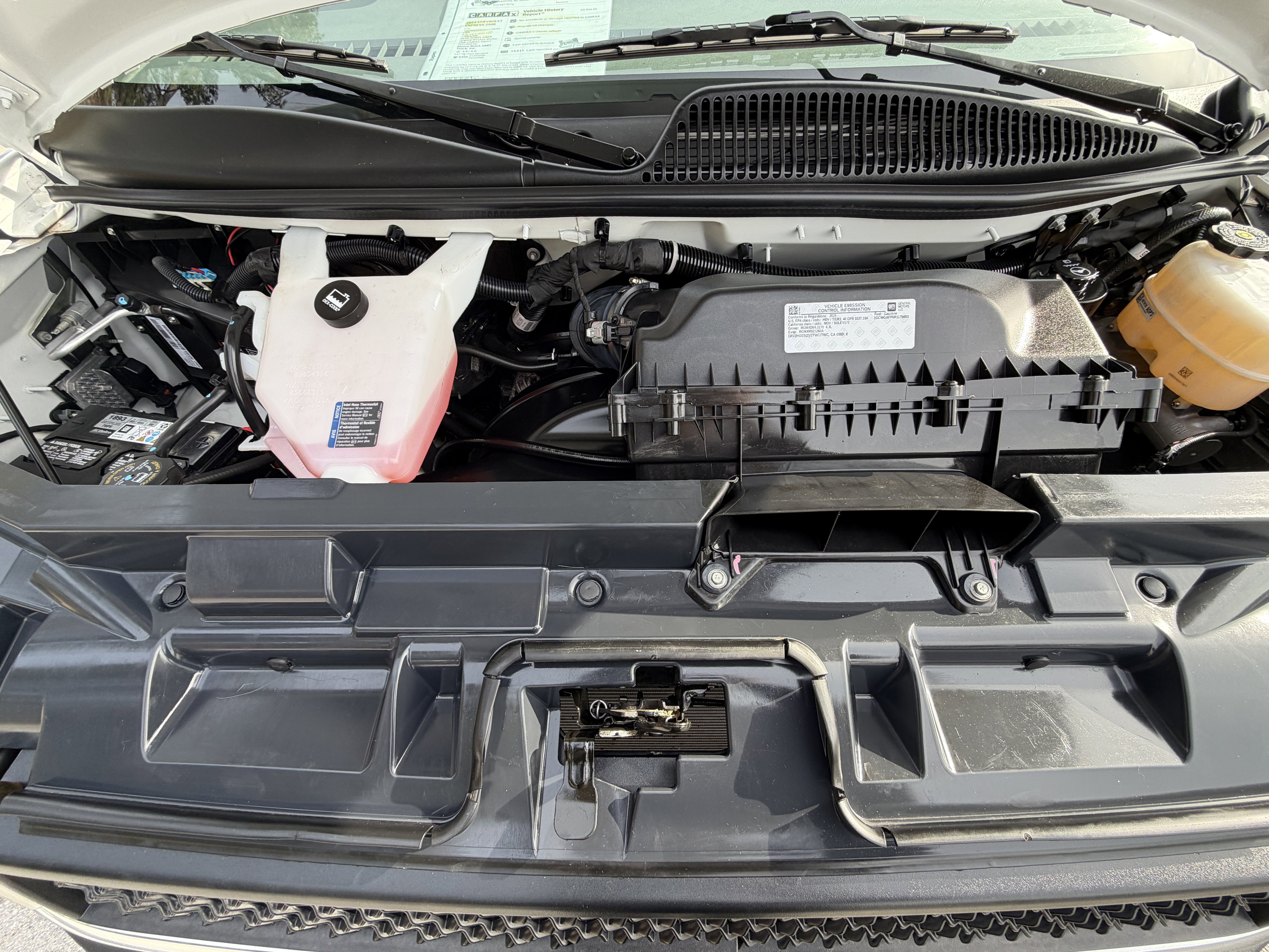 Used 2024 Chevrolet Express 2500 Work Van w/ Driver Convenience Package image 37