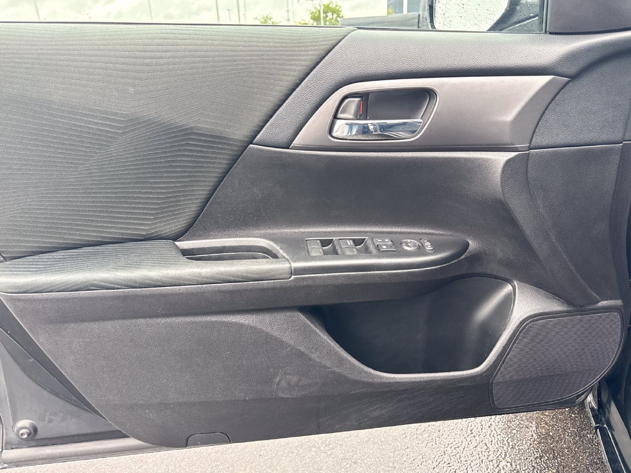 Used 2015 Honda Accord LX image 14