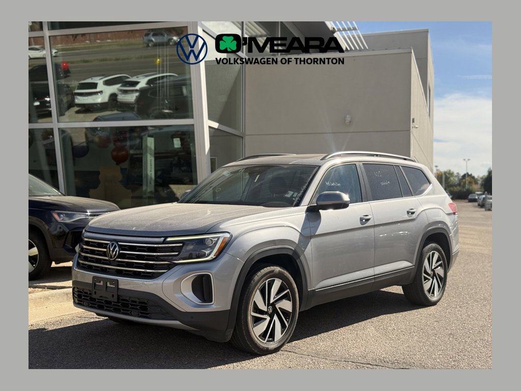 Used 2024 Volkswagen Atlas SE AWD/4WD image 1