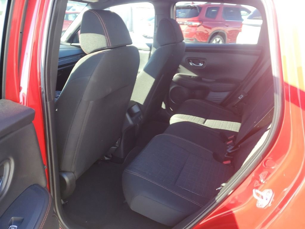 Certified 2025 Honda HR-V Sport image 26
