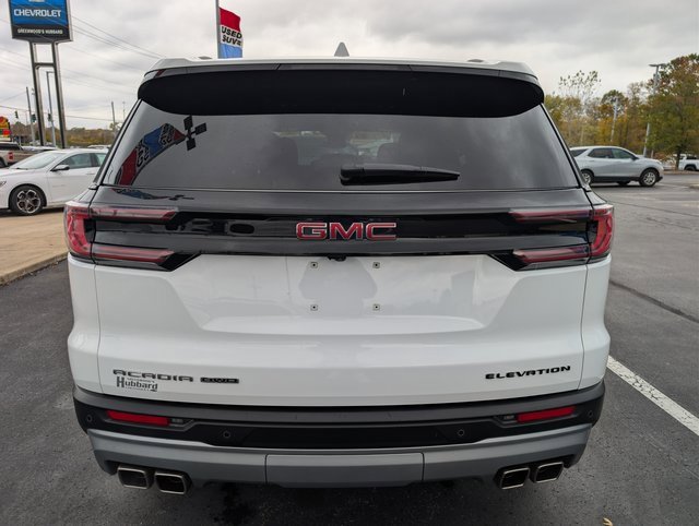 Used 2025 GMC Acadia Elevation image 4