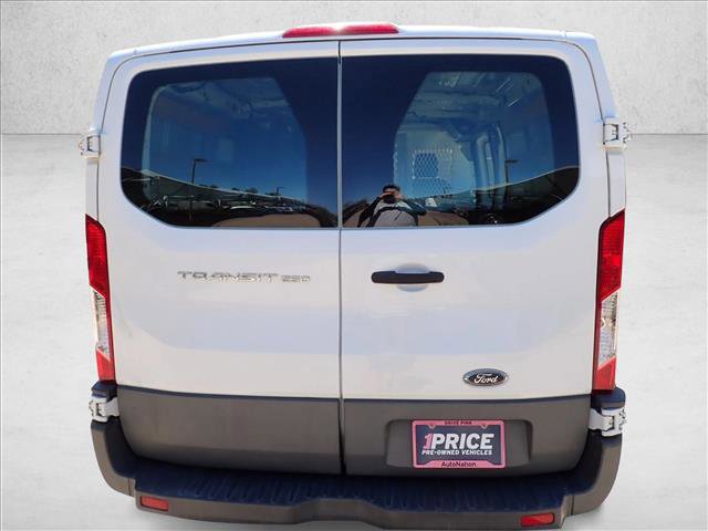 Used 2015 Ford Transit 250 130 Low Roof w/ Exterior Upgrade Package image 2