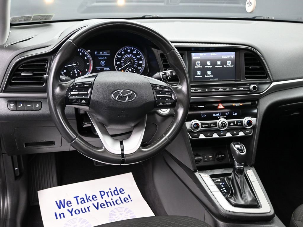 Used 2020 Hyundai Elantra Value Edition w/ Cargo Package (C1) image 30