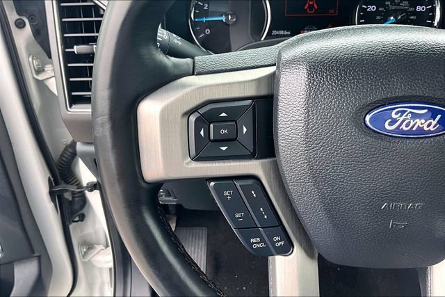 Used 2022 Ford F350 Platinum AWD/4WD image 17