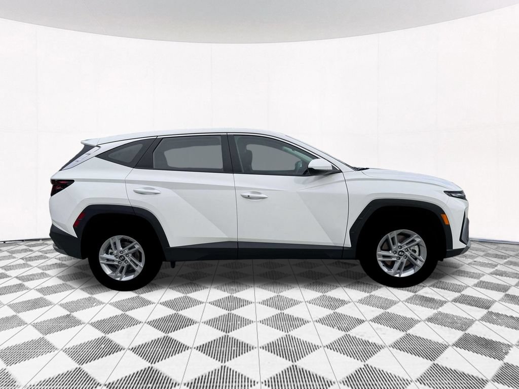 New 2026 Hyundai Tucson SE AWD/4WD image 13