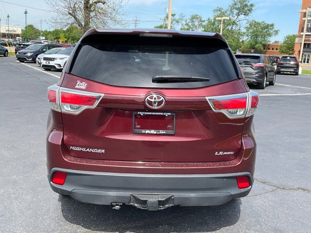 Used 2014 Toyota Highlander LE w/ Preferred Accessory Package AWD/4WD image 6