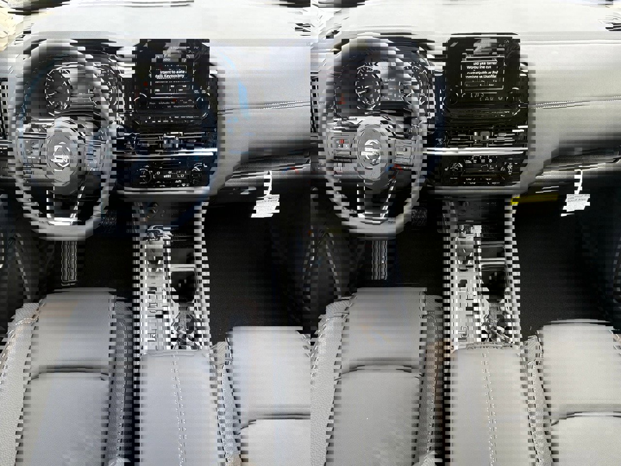 New 2025 Nissan Pathfinder SL w/ SL Premium Package image 11